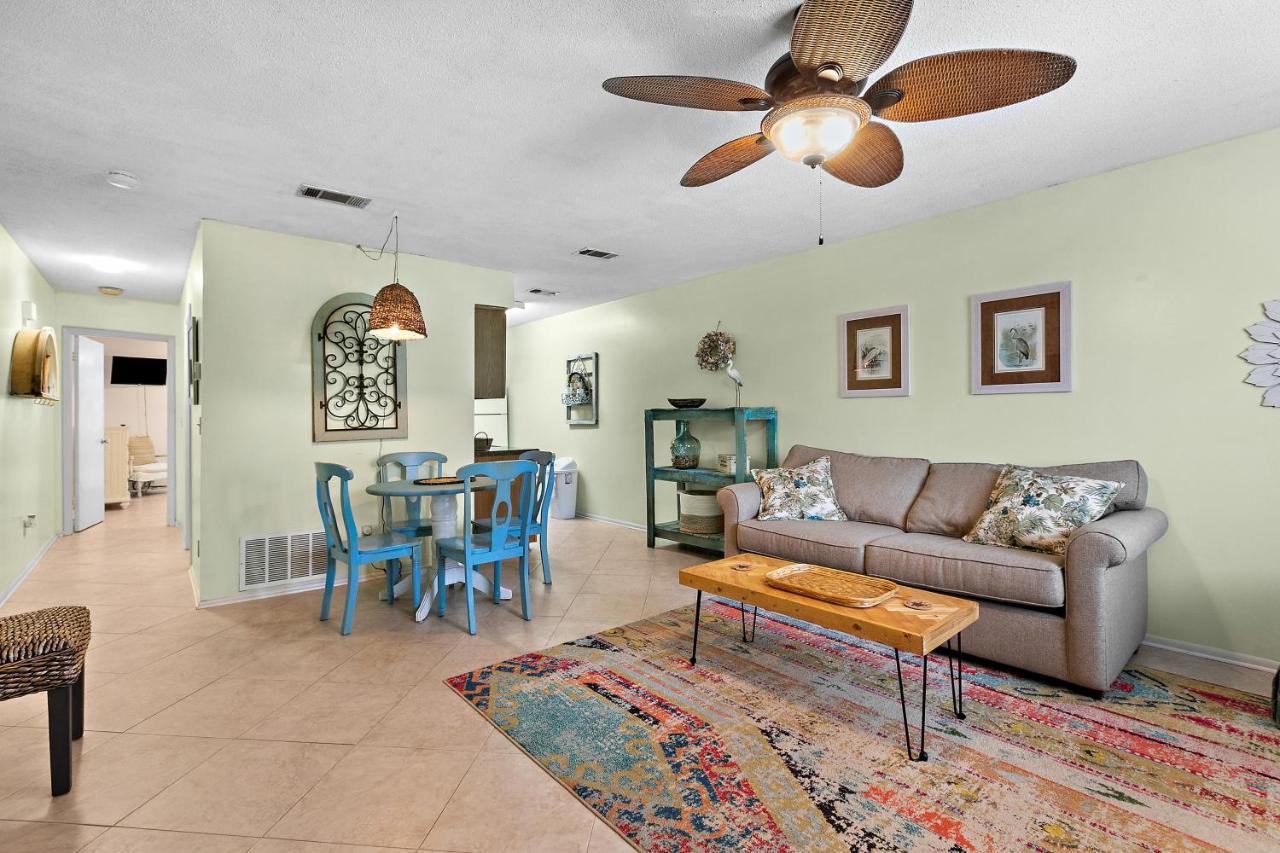 Sunny Daze Villa Navarre Ngoại thất bức ảnh
